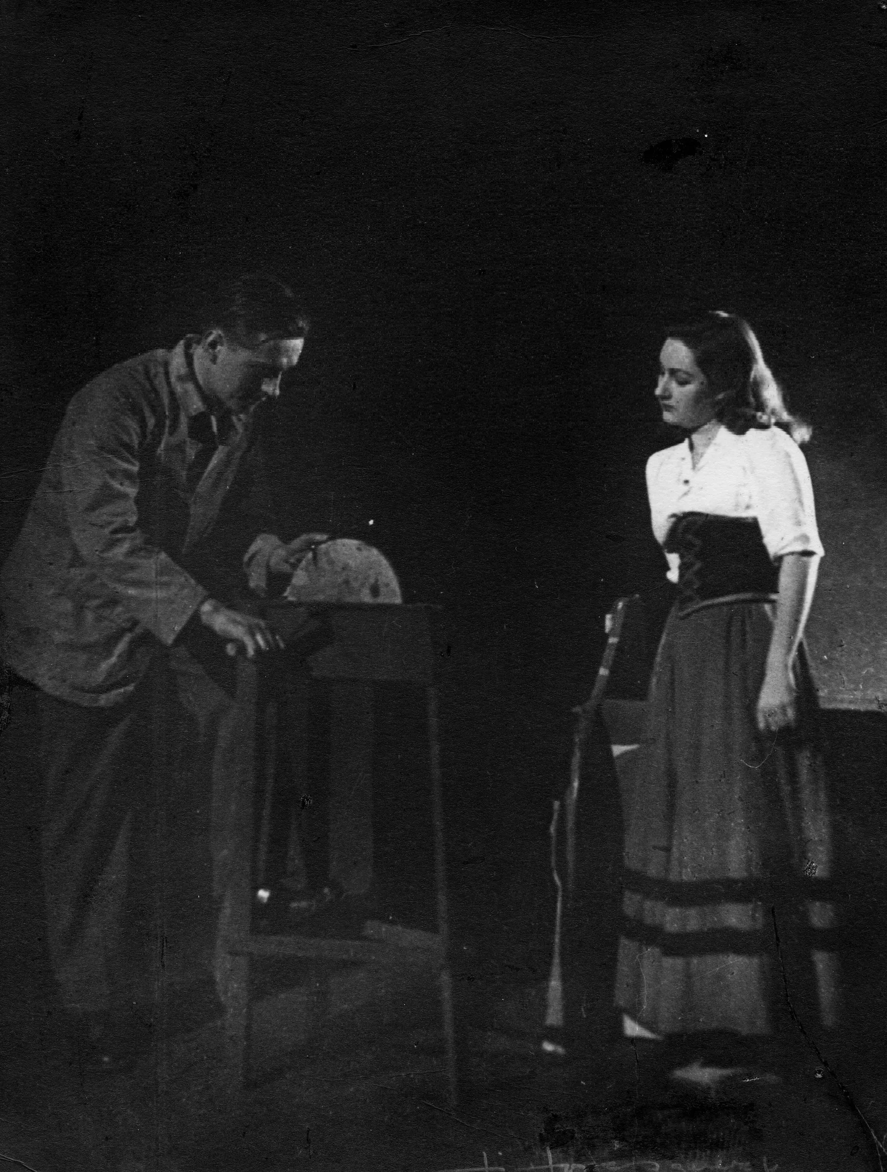 Fotografía 1 de Ligazón, 1941 · Archivo TNCH
